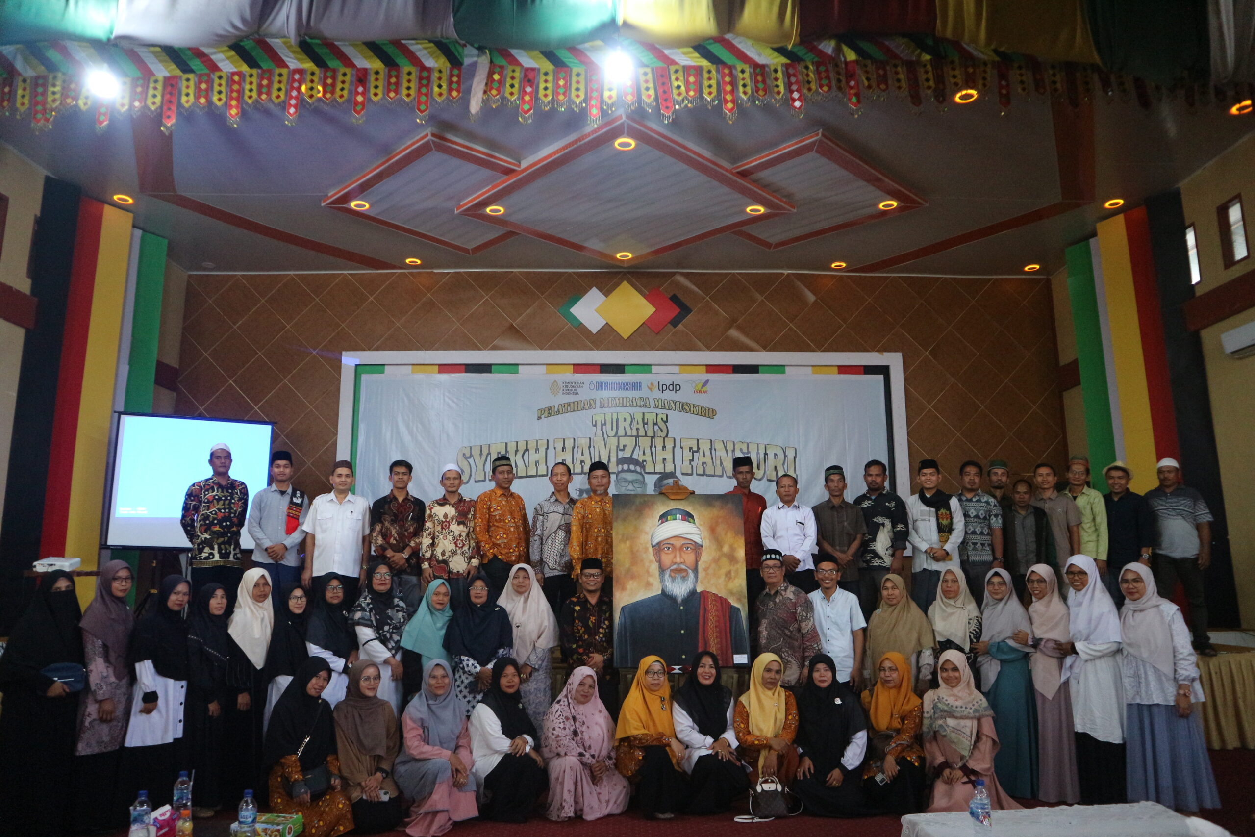 Pelatihan Pembacaan Manuskrip Syekh Hamzah Fansuri oleh Komunitas Budaya ISRAC Kota Subulussalam